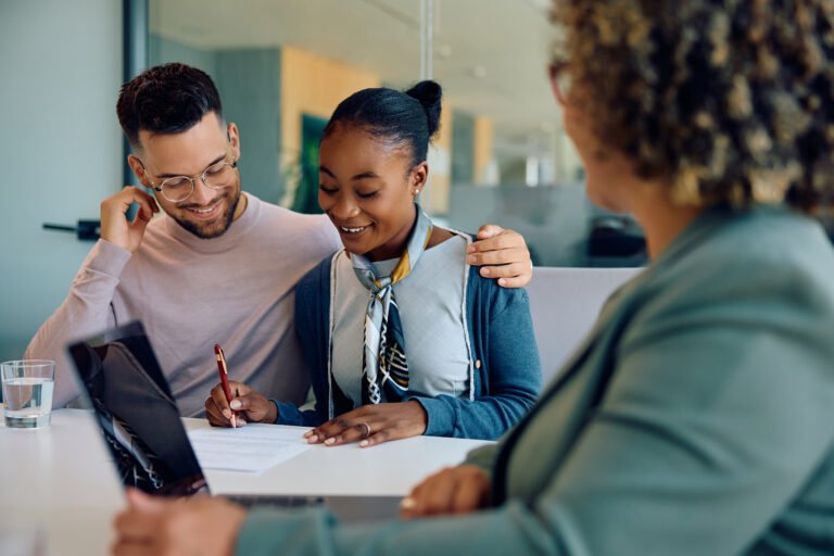 Comment refinancer un prêt hypothécaire : un guide étape par étape pour les propriétaires