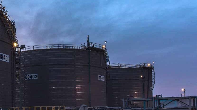 Standard Chartered : les marchés pétroliers doivent désormais évaluer deux points d'étranglement au Moyen-Orient