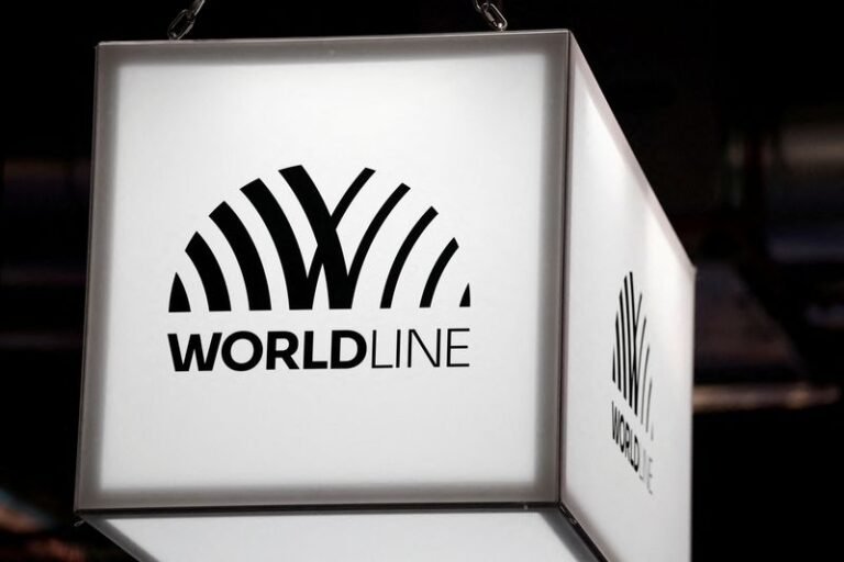 Worldline réduit ses prévisions de croissance du chiffre d'affaires alors que le contrat bancaire retarde la lente reprise