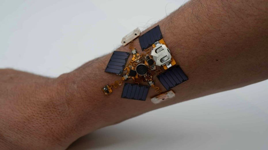 Le patch portable vibre lorsque le danger est à proximité