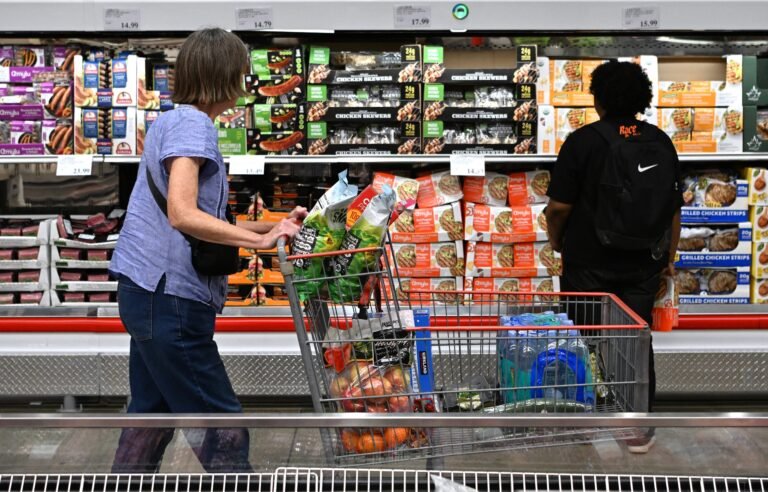 Les prix de gros ont baissé de 0,3% contre toute attente en juin en raison d'une forte baisse de l'essence