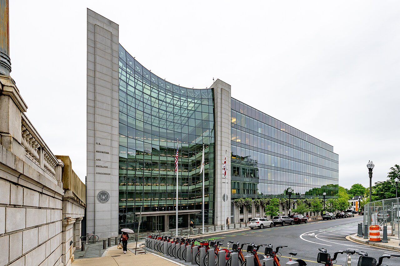SEC, EDGAR, Form 4 : comment les transactions des dirigeants sont rendues publiques