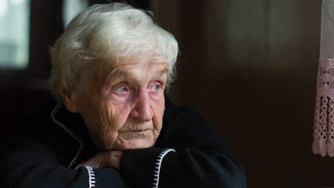 Ma mère n'a pas d'économies, mais a besoin d'une résidence-services. La sécurité sociale et Medicaid sont-ils suffisants ?