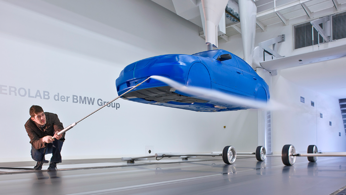 BMW vise 8 000 suppressions d'emplois avec un nouveau programme de départ volontaire