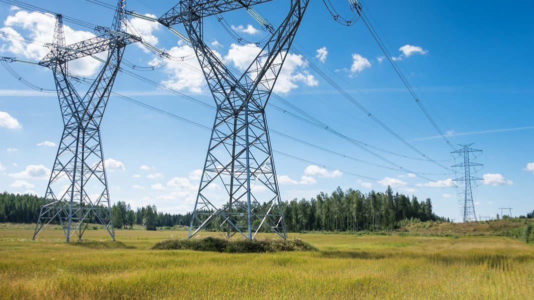 Les États-Unis ont besoin de 5 000 milles de nouvelles lignes à haute tension par an. Il n’en a construit que 392