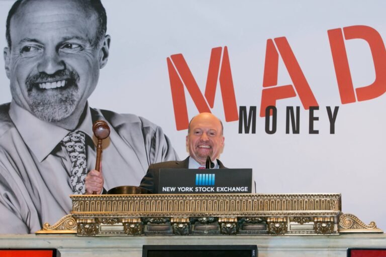 Jim Cramer dit qu'il évite une action populaire