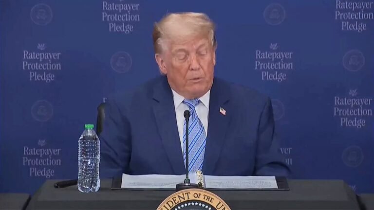 .@POTUS : "Nous sommes ici aujourd'hui pour poursuivre les progrès incroyables que nous réalisons dans les…