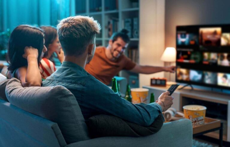 Volume inhabituel d'options de vente chez Fox Corp après le rebond des actions FOXA après la réaction à l'accord Roku