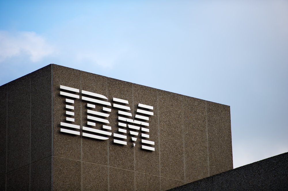 Pourquoi l'action IBM s'est effondrée de 25 % alors même que les dépenses en IA explosaient