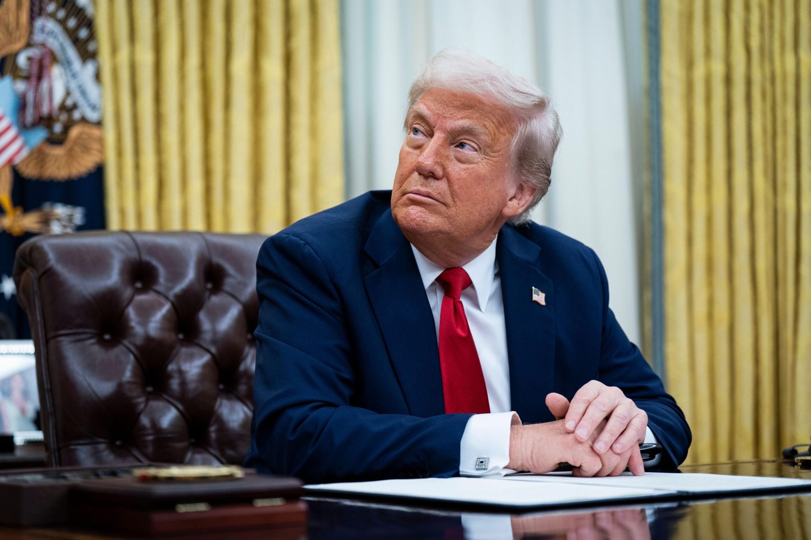 Le président Trump ajoute des droits de douane de 50 pour cent sur la plupart des importations canadiennes
