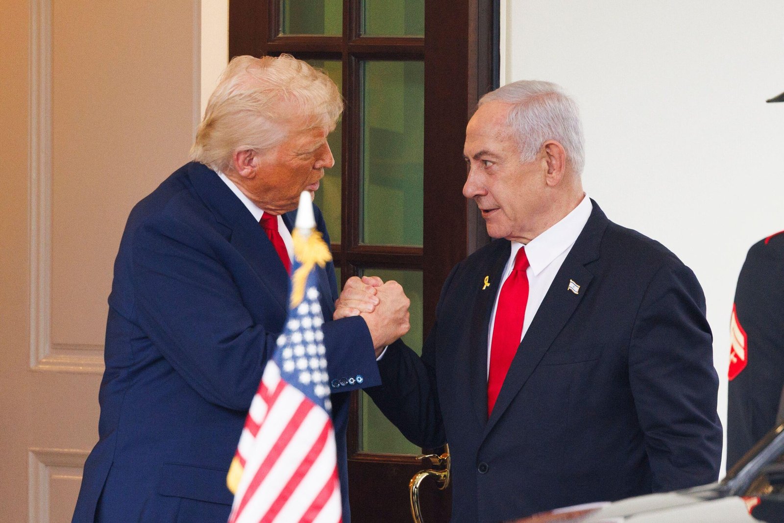 Le président Trump promet que Netanyahu ne sera pas arrêté sur le sol américain