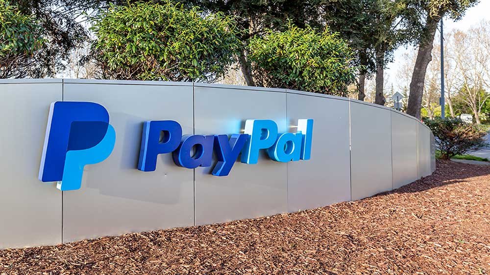 Meilleures estimations des revenus PayPal. Le PDG Lores répond aux spéculations sur les rachats