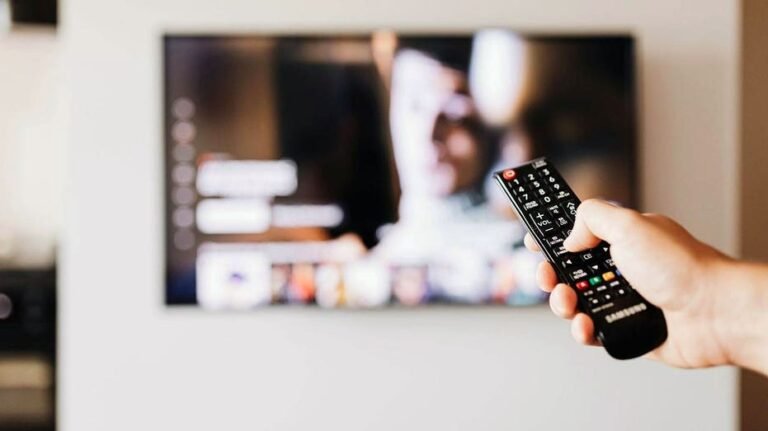 Avant de connecter un autre téléviseur intelligent, une tablette ou un téléphone, verrouillez-le