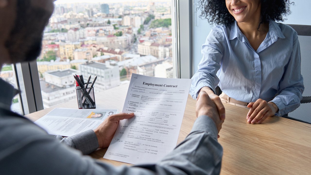 La startup de recrutement IA Refer peut vous aider à trouver un emploi au lieu de voler le vôtre, mais cela vous coûtera cher
