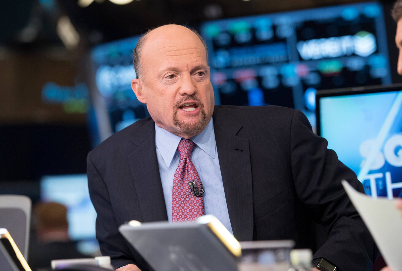 Jim Cramer dit qu'il est peut-être temps de réduire les actions de retour après une hausse de 441 %