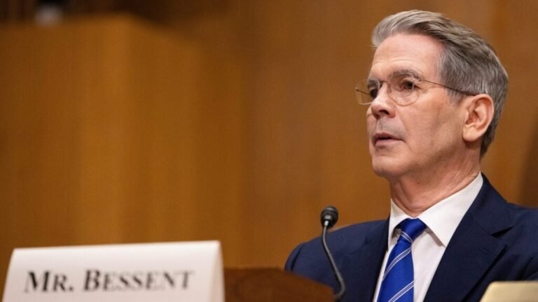 Peter Schiff déclare que Scott Bessent est « mal informé » sur la demande de rachat de certificats d'or : « Pourquoi devrions-nous faire confiance à » Fort Knox ?