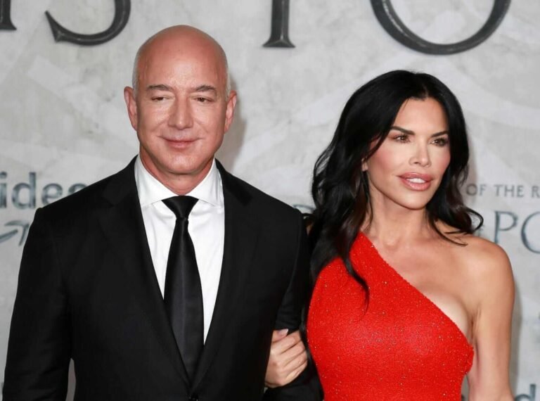 Le frère et la sœur de Jeff Bezos ont parié chacun 10 000 $ sur Amazon lorsque 40 investisseurs ont dit non – la mise a augmenté de 16 659 900 % et vaut plus d'un milliard de dollars