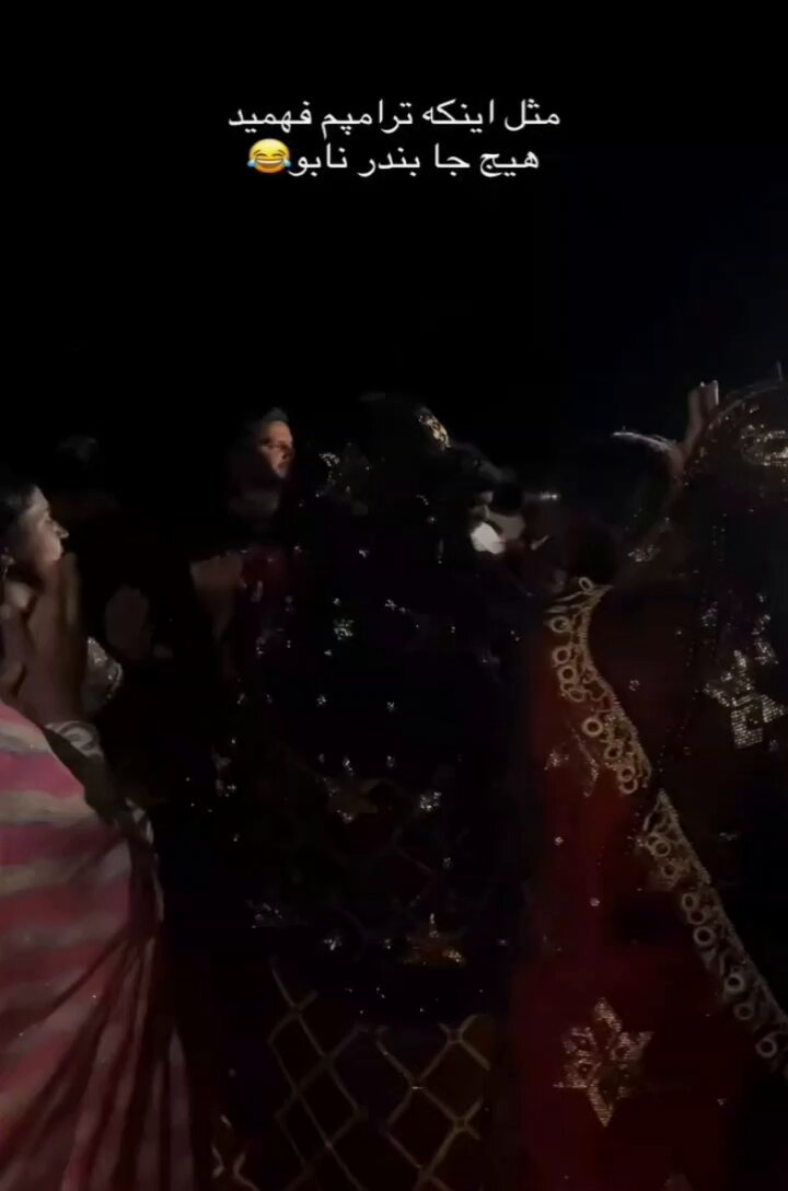 Des femmes iraniennes se rassemblent près de Bandar Abbas, dans le sud de l'Iran, pour célébrer l'annonce…