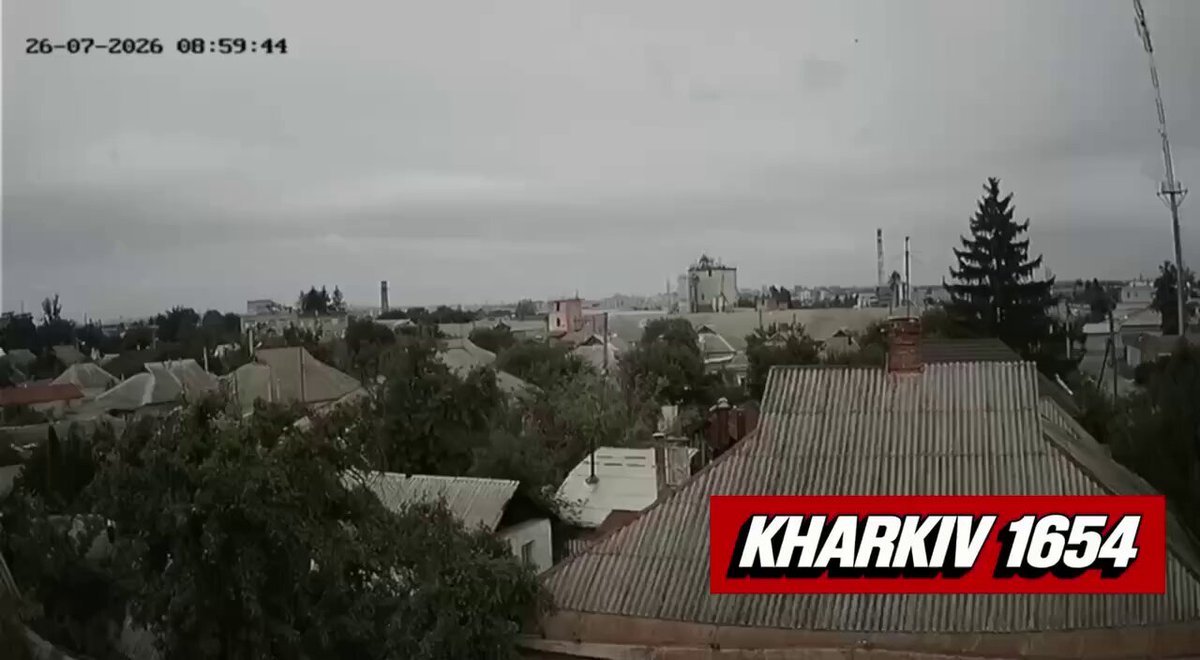 Un missile russe a frappé ce matin un quartier résidentiel de Kharkiv.