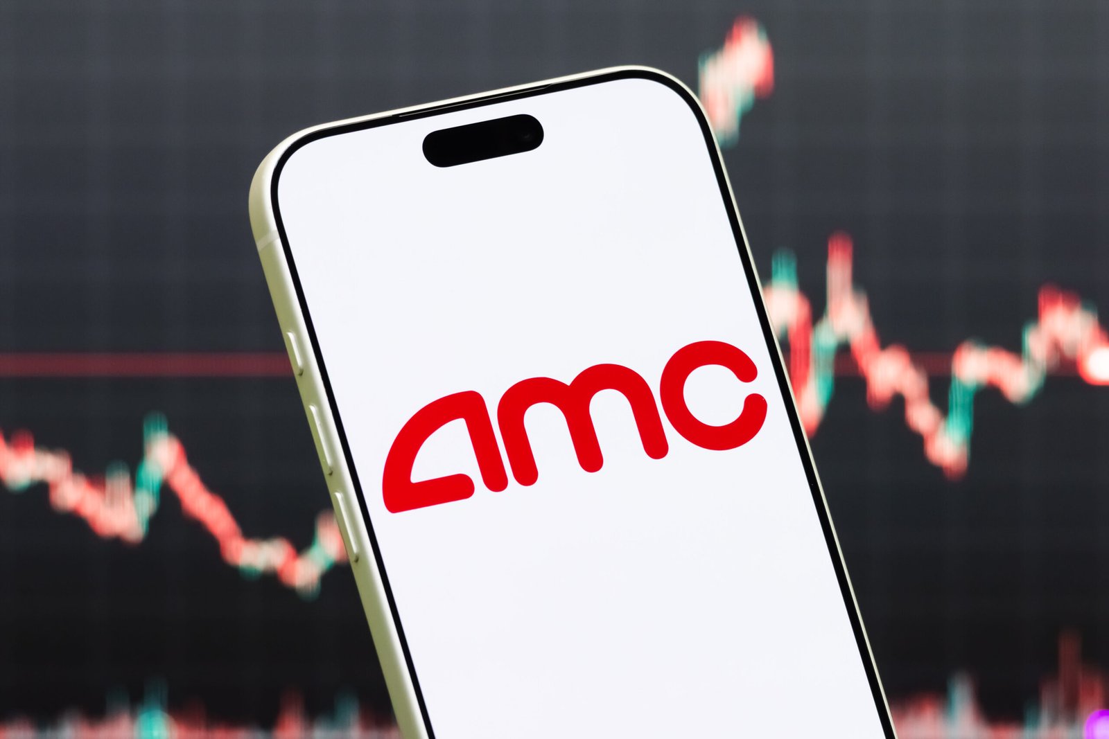 L'action AMC bondit après un chiffre d'affaires record alors que le PDG repousse les « pronostiqueurs de catastrophe »
