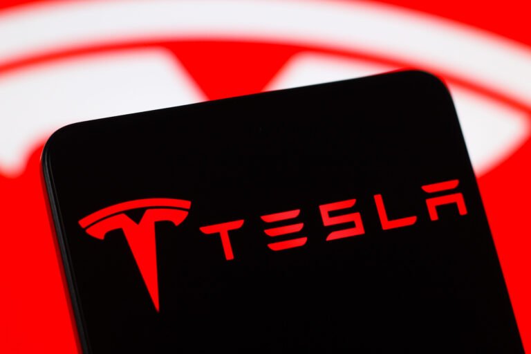 L'action Tesla n'a pas été aussi survendue depuis plus d'un an