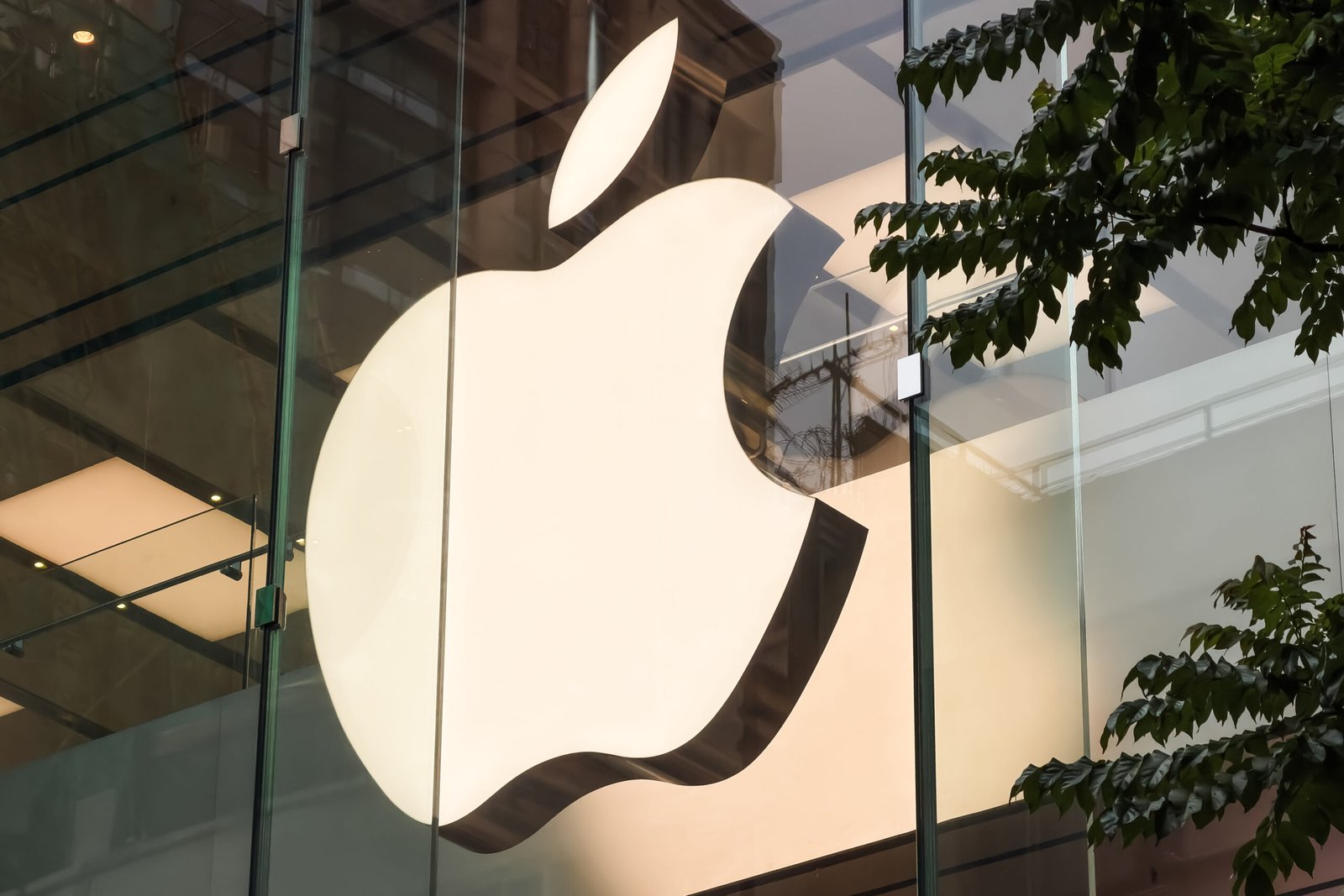 Pourquoi cet analyste est en baisse sur les actions Apple alors même qu'elles se rapprochent des niveaux records