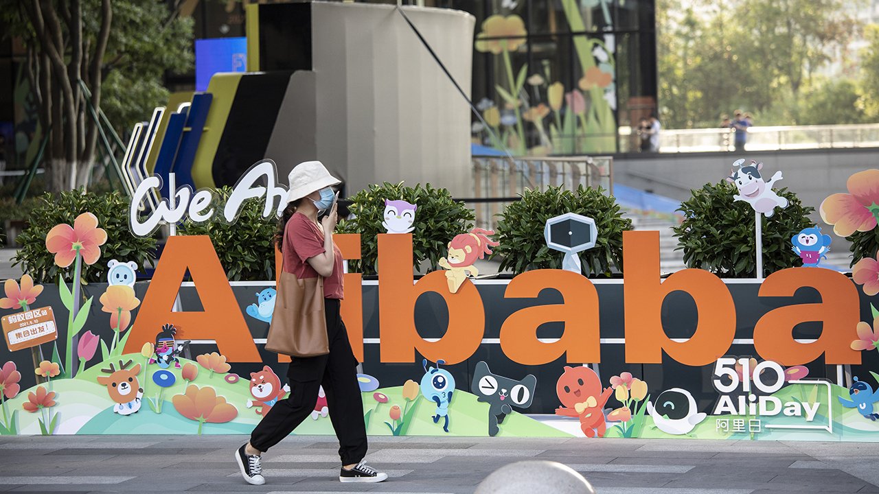 Le DOJ affirme qu'Alibaba n'a pas réussi à empêcher les produits pharmaceutiques illégaux et a interdit aux acheteurs américains de vendre des produits
