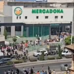 L'Espagne déploie une armée pour aider la police à sécuriser les supermarchés contre les menaces de…