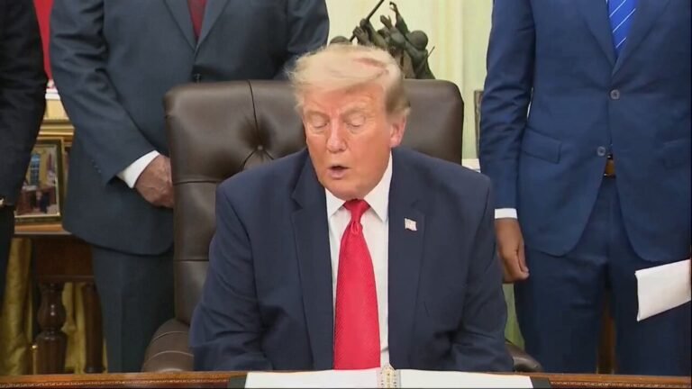.@POTUS : "Tout ce que je peux dire, c'est que @DAGToddBlanche est exceptionnel...