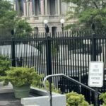 Le président ukrainien Volodymyr Zelensky est arrivé à la Maison Blanche pour rencontrer le président…