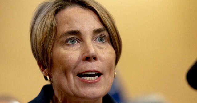 Le Sénat du Massachusetts adopte un projet de loi autorisant les avortements tardifs et l'envoie au bureau du gouverneur