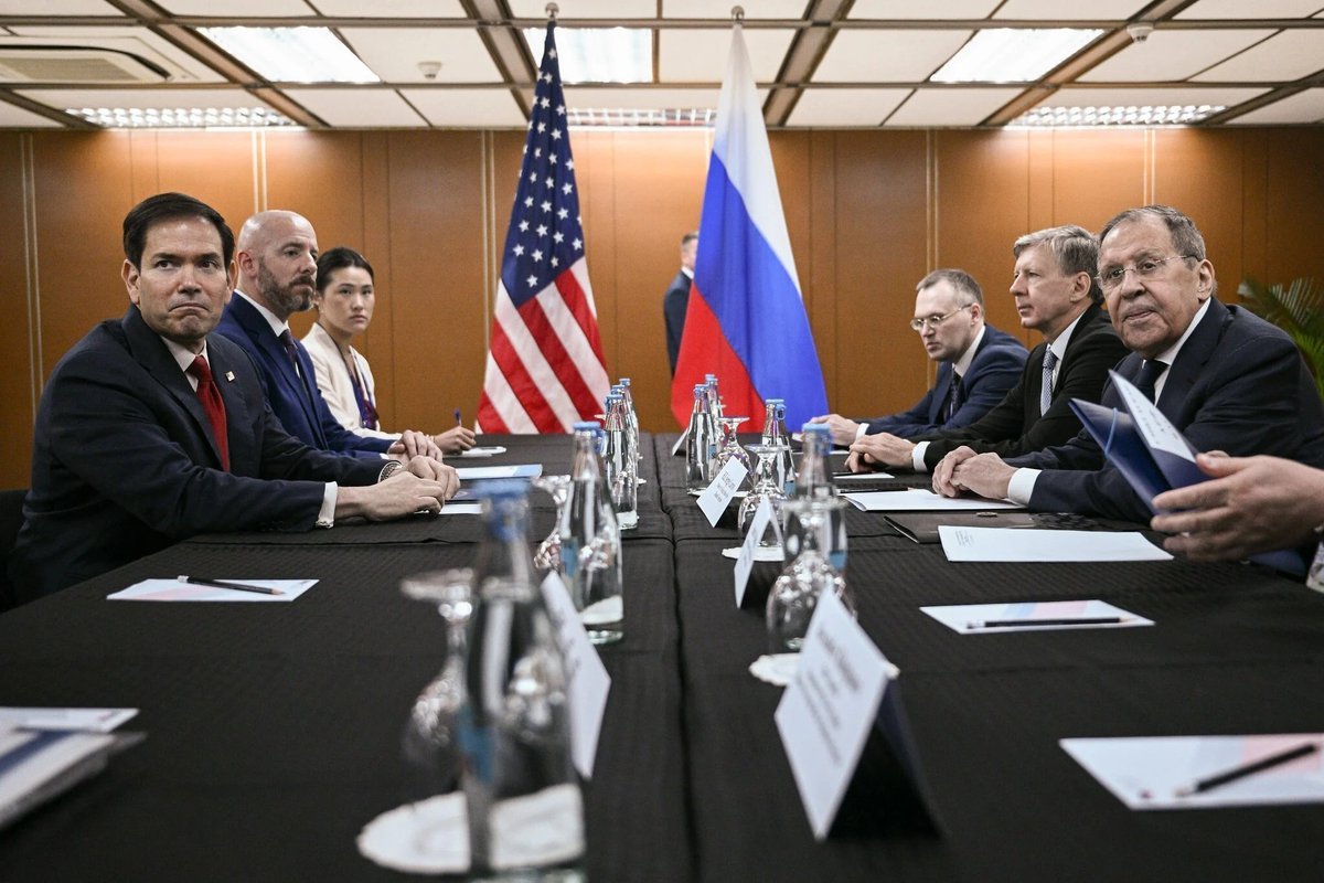 Lavrov a exigé que les États-Unis cessent de fournir des armes occidentales à l'Ukraine.