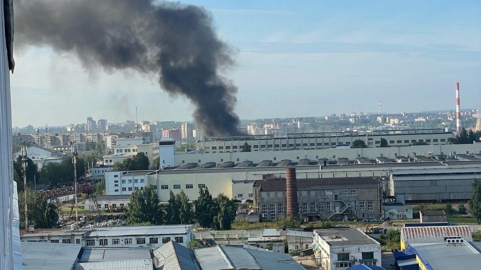 Un missile de croisière ukrainien semble avoir percuté directement l'usine russe de missiles sol-air…