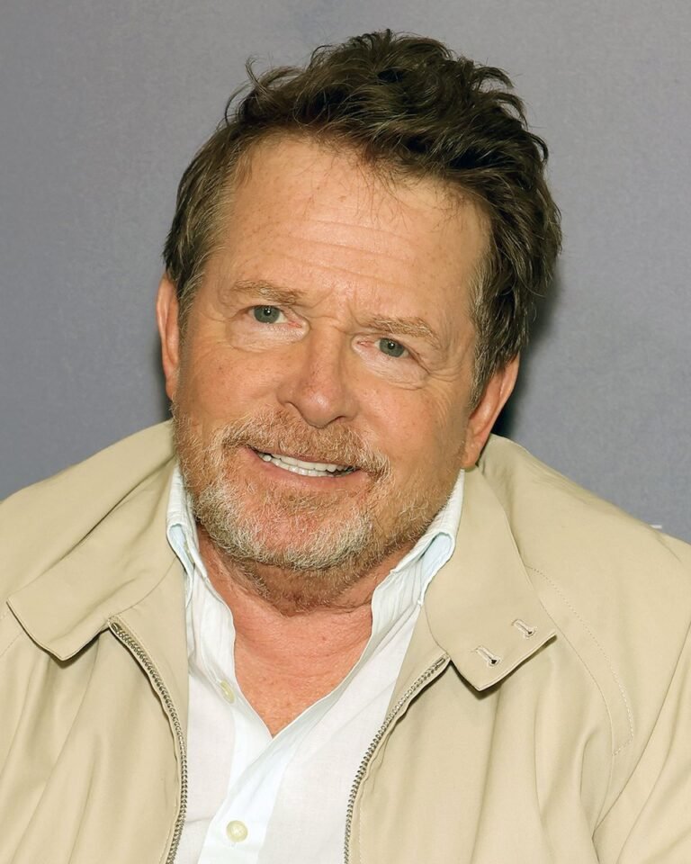Michael J. Fox a récemment révélé qu'il avait utilisé des forums de discussion en ligne anonymes à la fin…