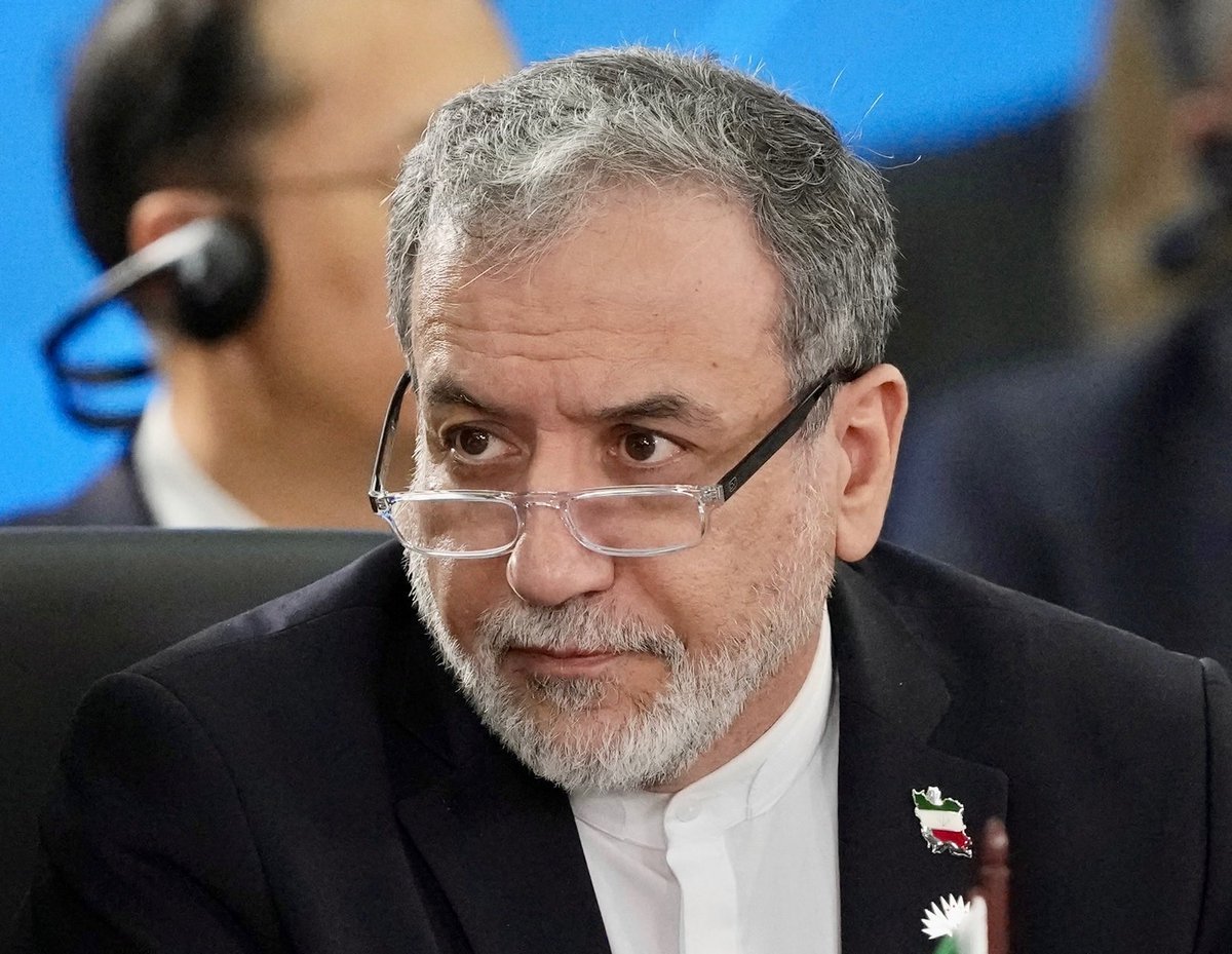 🇮🇷 Le ministre iranien des Affaires étrangères, Araghchi, a déclaré que l'Iran n'était pas "un Venezuela…