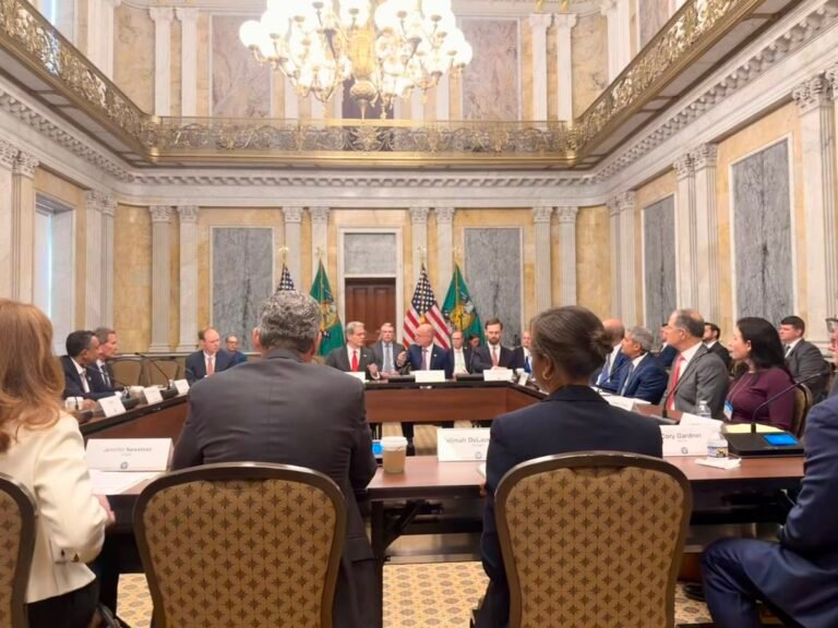 L’administration Trump réprime les escroqueries et les fraudes.