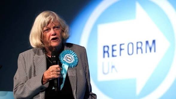 Ann Widdicombe, porte-parole de Reform UK pour la migration et la justice, âgée de 78 ans, a été…