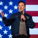 Elon Musk affirme qu'il est devenu "trop ​​impliqué dans la politique".