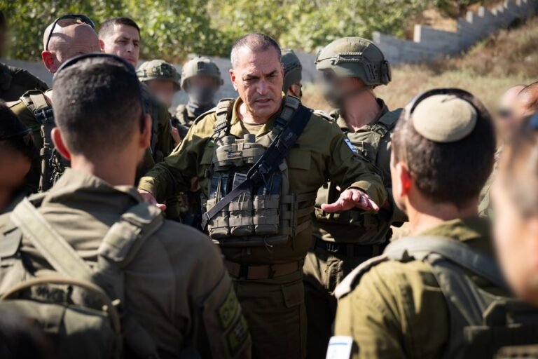 Le chef d'état-major de Tsahal, le lieutenant-général Eyal Zamir, a promis que l'armée traquerait tous les…