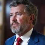 🇺🇸 Le représentant Thomas Massie affirme que le président Trump est devenu un « néoconservateur ».