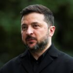 Le président Donald Trump et le président ukrainien Volodymyr Zelensky devraient se rencontrer mardi à…