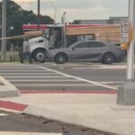 Un conducteur de semi-remorque s'est miraculeusement sorti de cet accident avec seulement des blessures…