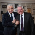 Fait notable, Yair Lapid, chef de l'opposition israélienne, devrait également assister aux funérailles du…