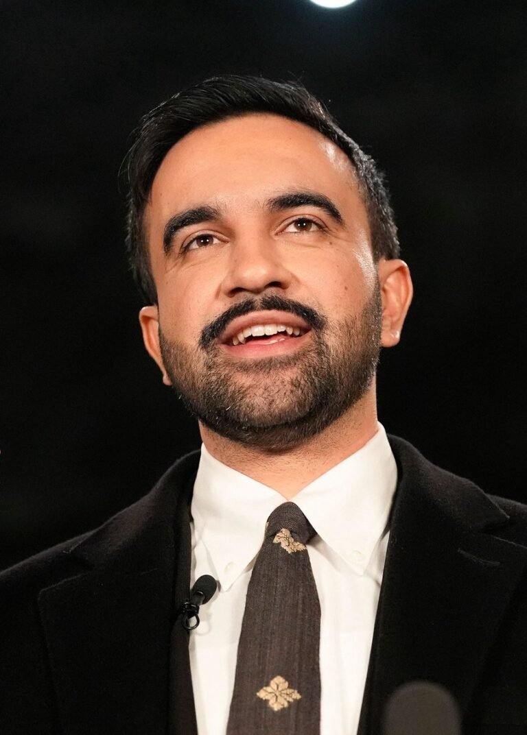 🇺🇸 Le premier maire musulman de la ville de New York, Zohran Mamdani, est désormais préféré au président…