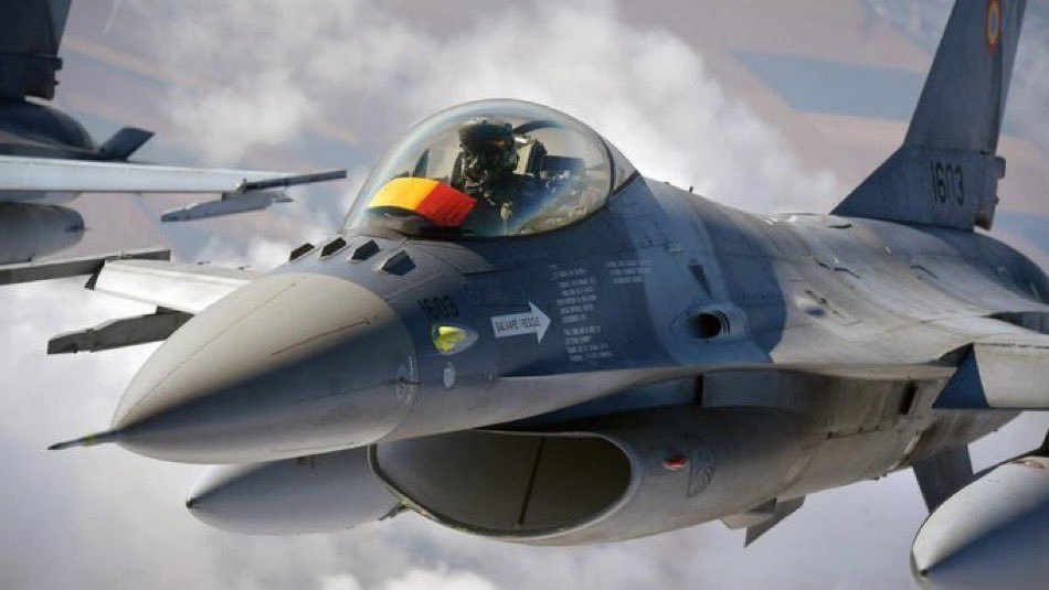 Selon le ministère roumain de la Défense, pour la troisième fois en autant de jours, un F-16 roumain a…