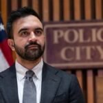 🇺🇸 Le maire Zohran Mamdani affirme qu'il « éradiquera l'antisémitisme » à New York.