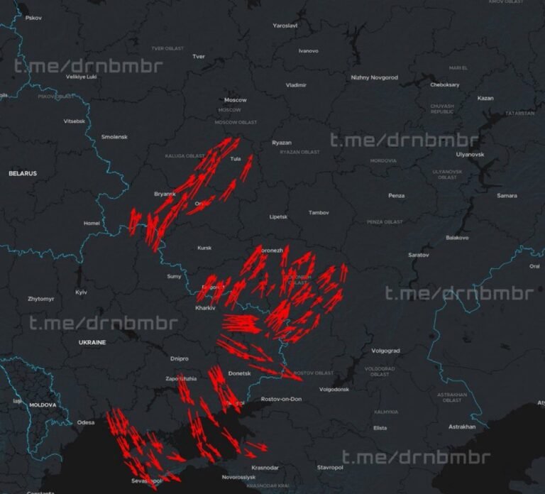 L’Ukraine vient de lancer une importante attaque par essaim de drones contre la Russie.