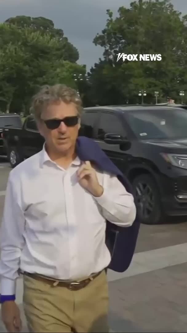 "Ce niveau de malhonnêteté est vraiment stupéfiant." Le sénateur Rand Paul affirme que les propres entrées…