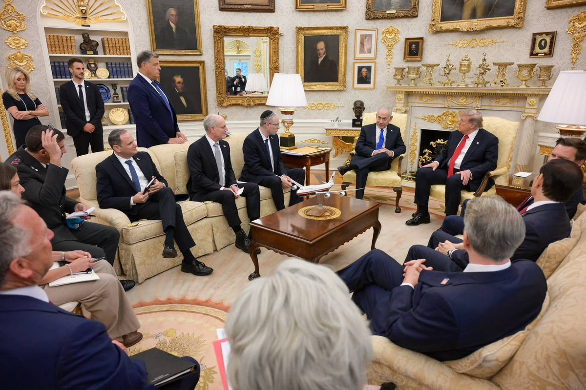 Images supplémentaires de la rencontre en cours entre le Premier ministre israélien Benjamin Netanyahu et…