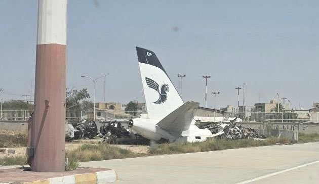 Nouveau regard sur l'Airbus A319 EP-IEP d'Iran Air, entièrement détruit par une frappe aérienne américaine…
